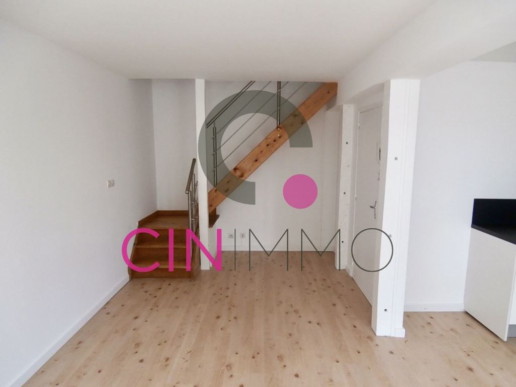 Appartement Duplex WALLON CAPPEL (59190) CINIMMO