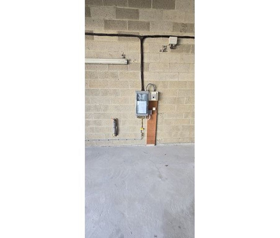 Entrepôt HAZEBROUCK (59190) CINIMMO