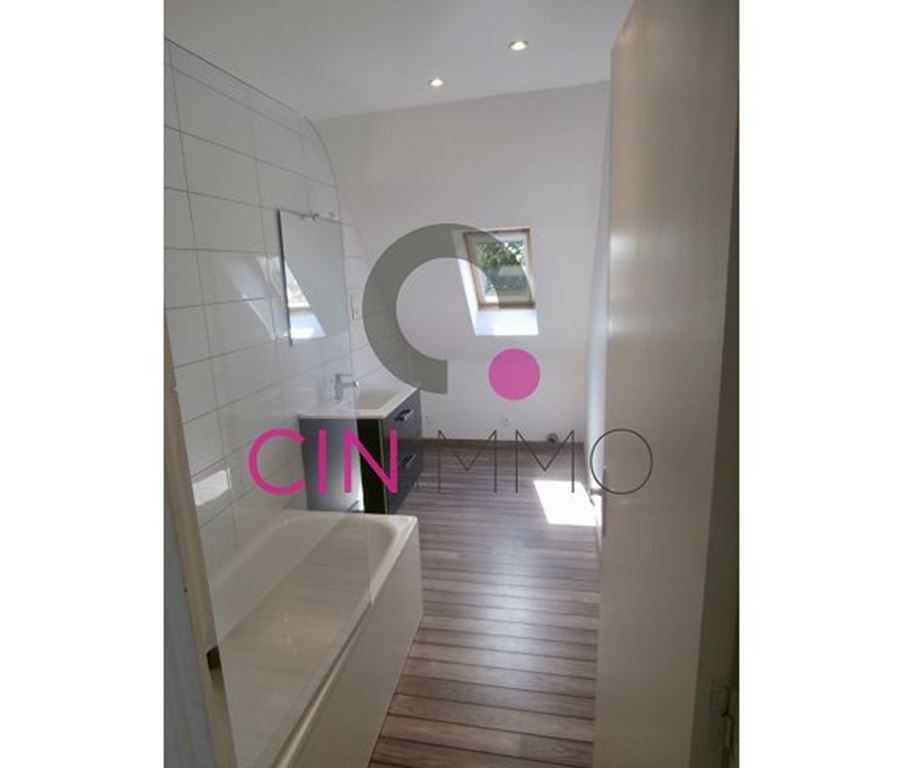 Appartement Duplex WALLON CAPPEL (59190) CINIMMO